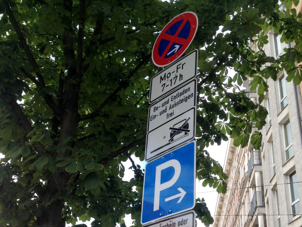 how-to-read-german-parking-signs-and-no-parking-signs